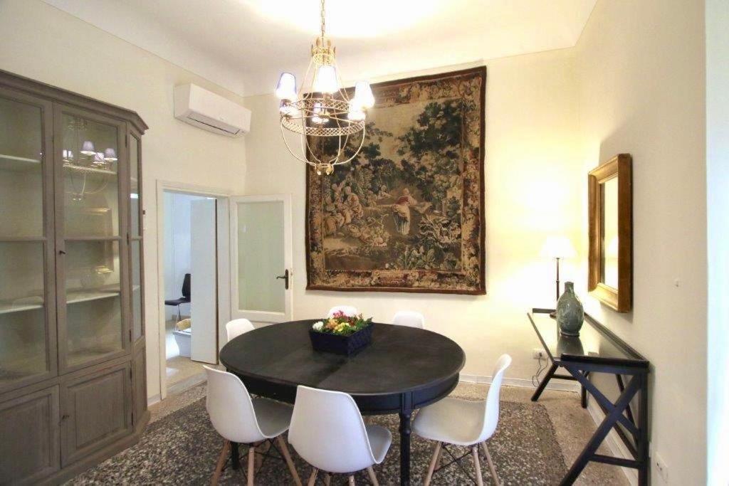 Tintori Elegant Apartment Firenze Bagian luar foto