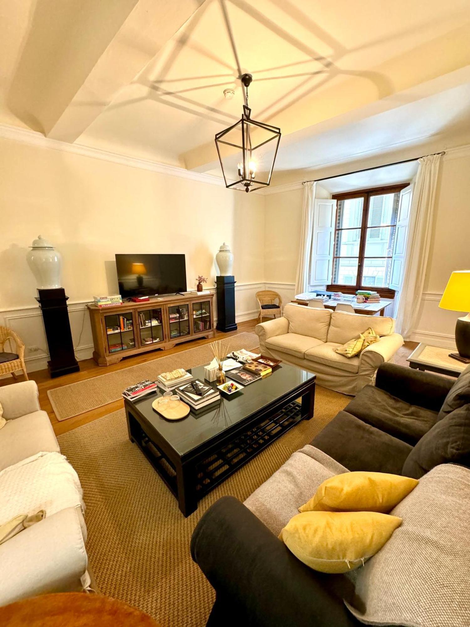 Tintori Elegant Apartment Firenze Bagian luar foto